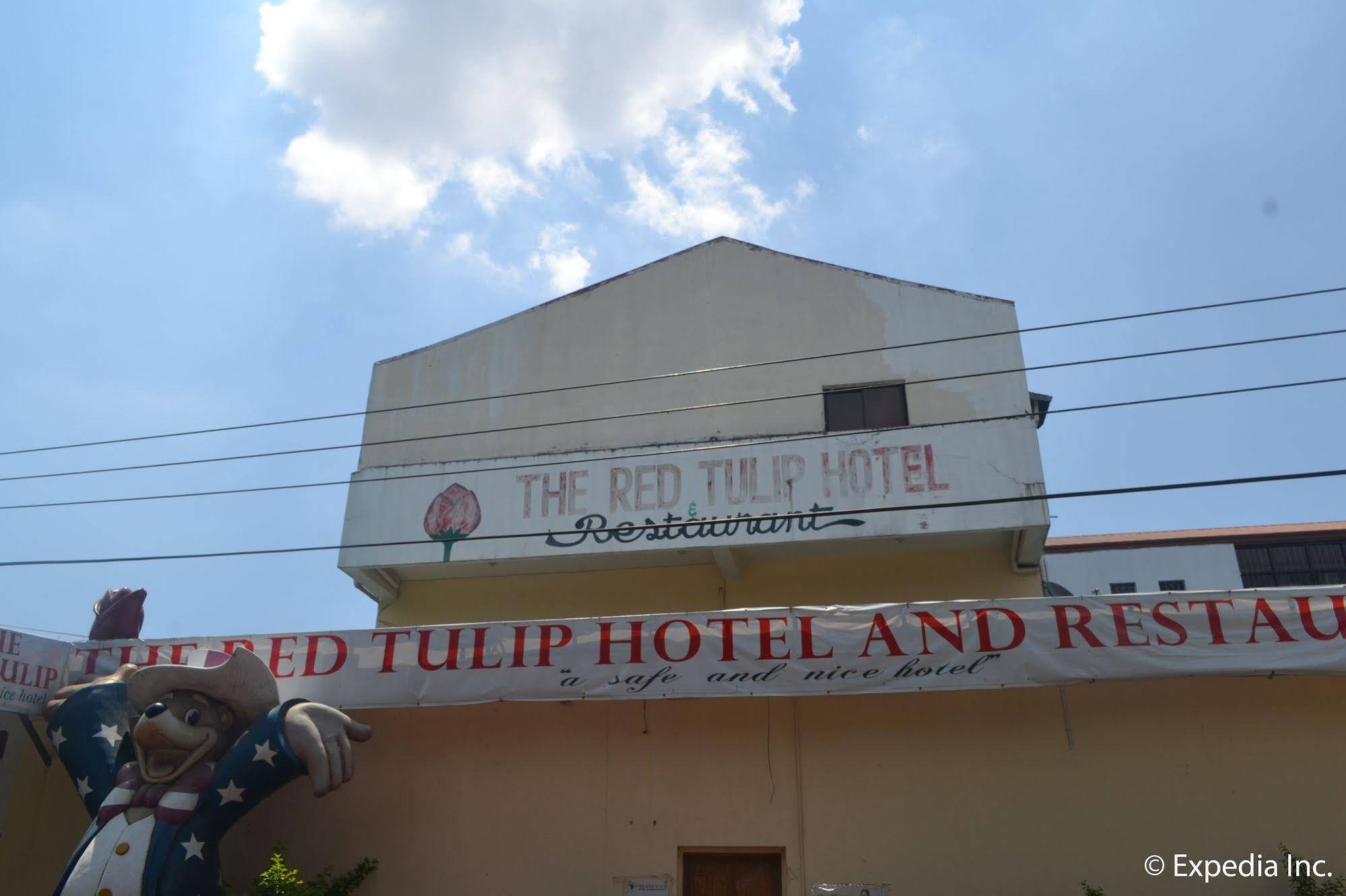 Red Tulip Hotel Angeles Exterior foto